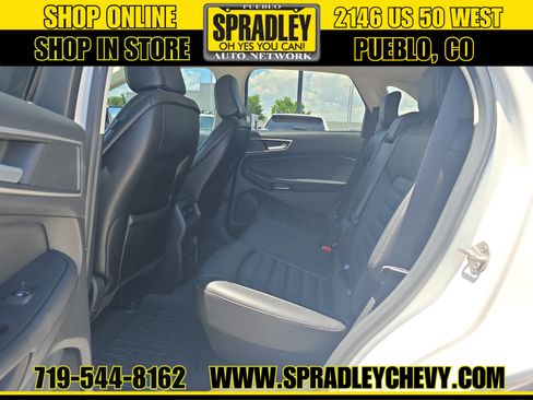 Used 2020 Ford Edge SEL w/ Cold Weather Package AWD/4WD image 5