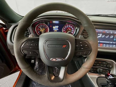 Used 2022 Dodge Challenger R/T Scat Pack w/ Driver Convenience Group image 11