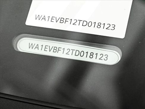 New 2026 Audi Q8 Premium Plus image 26