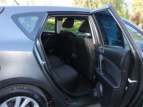 Used 2012 MAZDA MAZDA3 i Touring FWD image 6