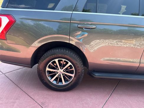 Used 2020 Ford Expedition XLT AWD/4WD image 33
