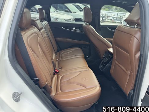 Used 2022 Lincoln Nautilus Reserve w/ Equipment Group 201A AWD/4WD image 33