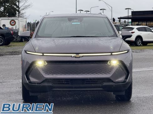 New 2026 Chevrolet Equinox EV LT image 8