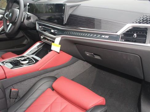 New 2026 BMW X6 xDrive40i w/ Executive Package image 24