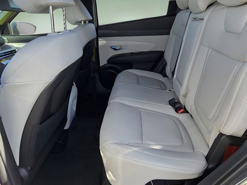 New 2026 Hyundai Tucson Limited image 14
