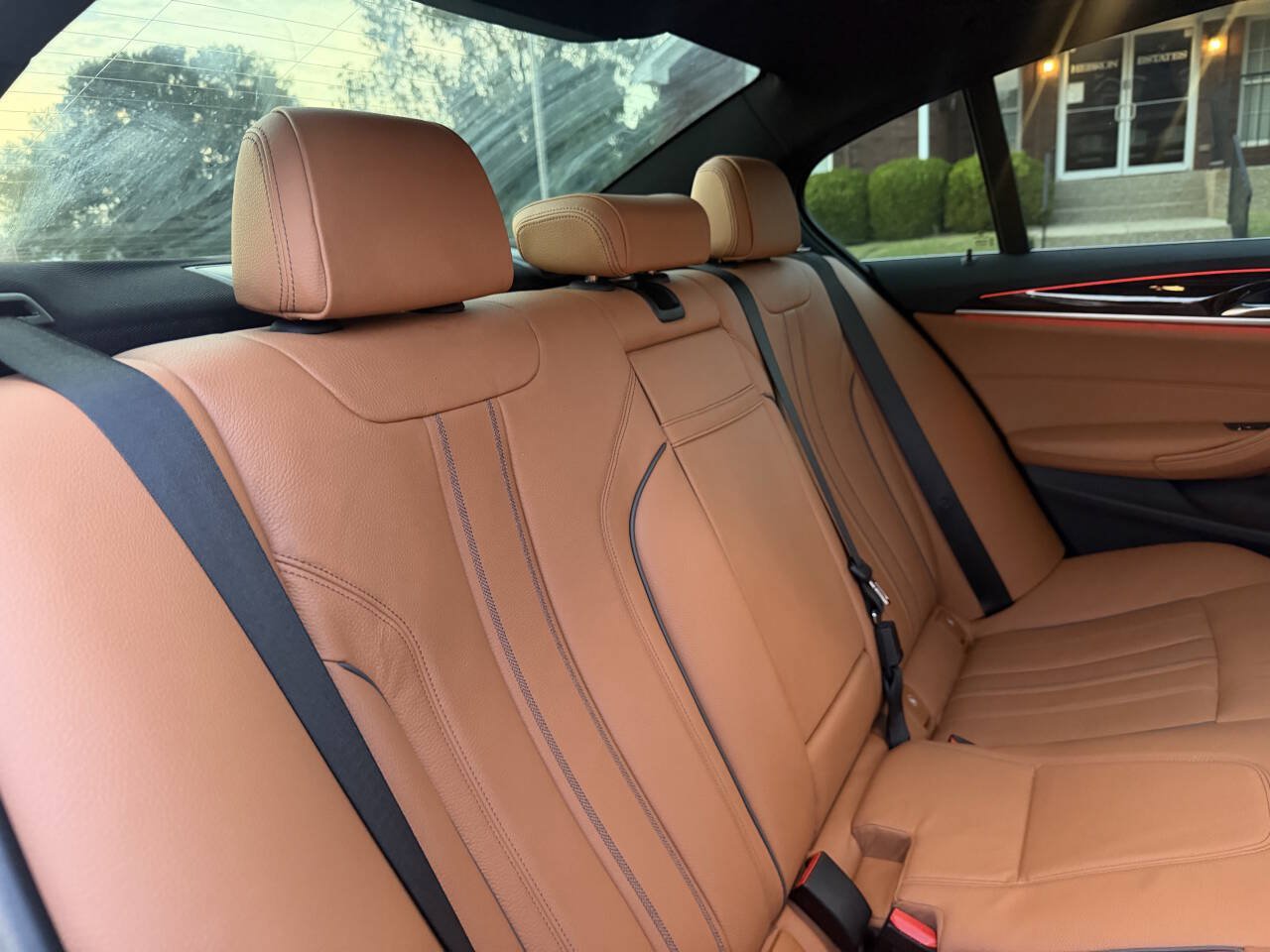 Used 2020 BMW 530i w/ Convenience Package RWD image 31