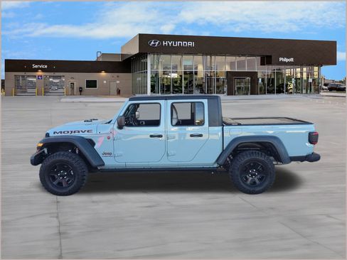 Used 2023 Jeep Gladiator Mojave w/ LED Lighting Group image 2
