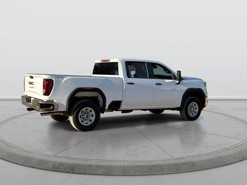 New 2026 GMC Sierra 2500 Pro w/ Convenience Package AWD/4WD image 8
