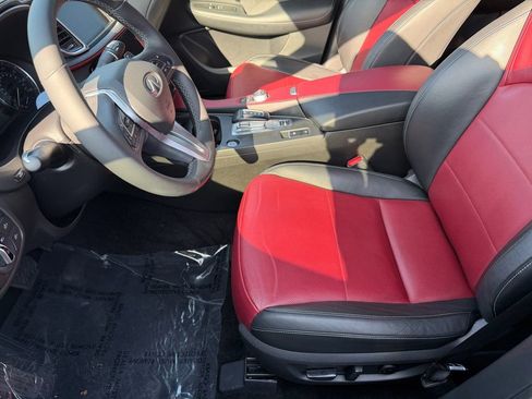 Used 2023 INFINITI QX50 Sport image 12