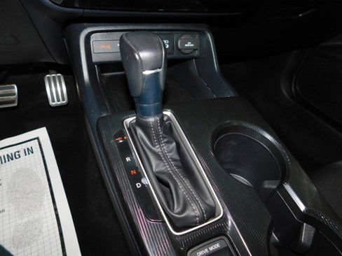 Used 2025 Honda Civic Sport image 24