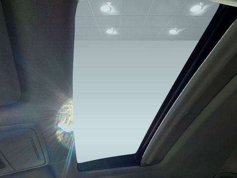 Used 2025 Honda Accord Touring image 12