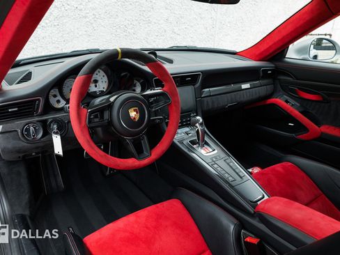 Used 2018 Porsche 911 GT2 RS w/ Weissach Package RWD image 5
