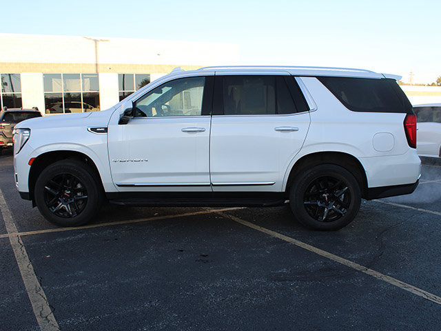 Used 2021 GMC Yukon SLT w/ SLT Premium Package AWD/4WD image 7