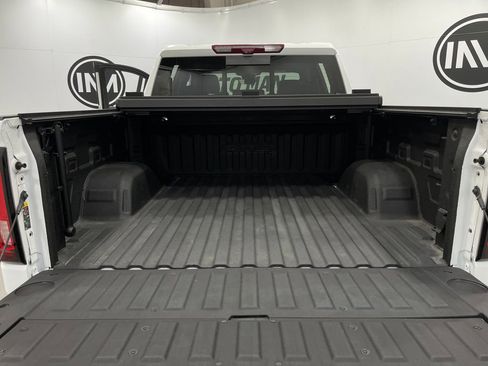 Used 2023 GMC Sierra 1500 AT4 w/ Technology Package image 26