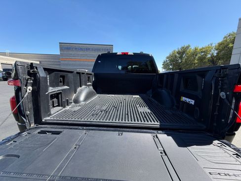 Used 2023 Ford F150 Lightning Platinum AWD/4WD image 29