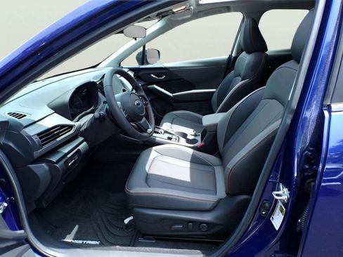 Certified 2025 Subaru Crosstrek 2.5i Limited image 10