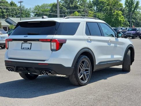 New 2026 Ford Explorer ST w/ Sun And Sound Package AWD/4WD image 7