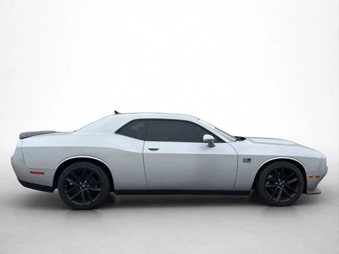 Used 2019 Dodge Challenger GT w/ Stars & Stripes Edition image 6
