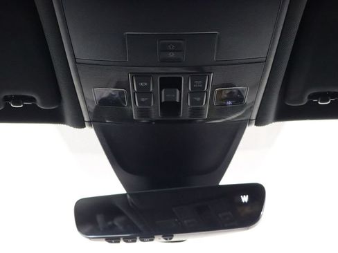 Used 2024 Volkswagen Tiguan SE R-Line FWD image 27
