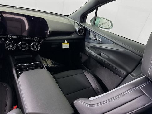 New 2026 Chevrolet Blazer EV LT AWD/4WD image 16