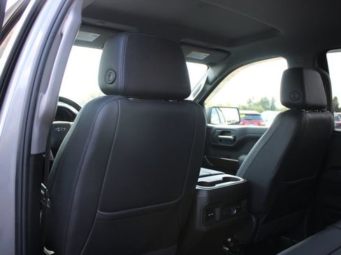 Used 2021 Chevrolet Silverado 1500 LT Trail Boss w/ Convenience Package II AWD/4WD image 27