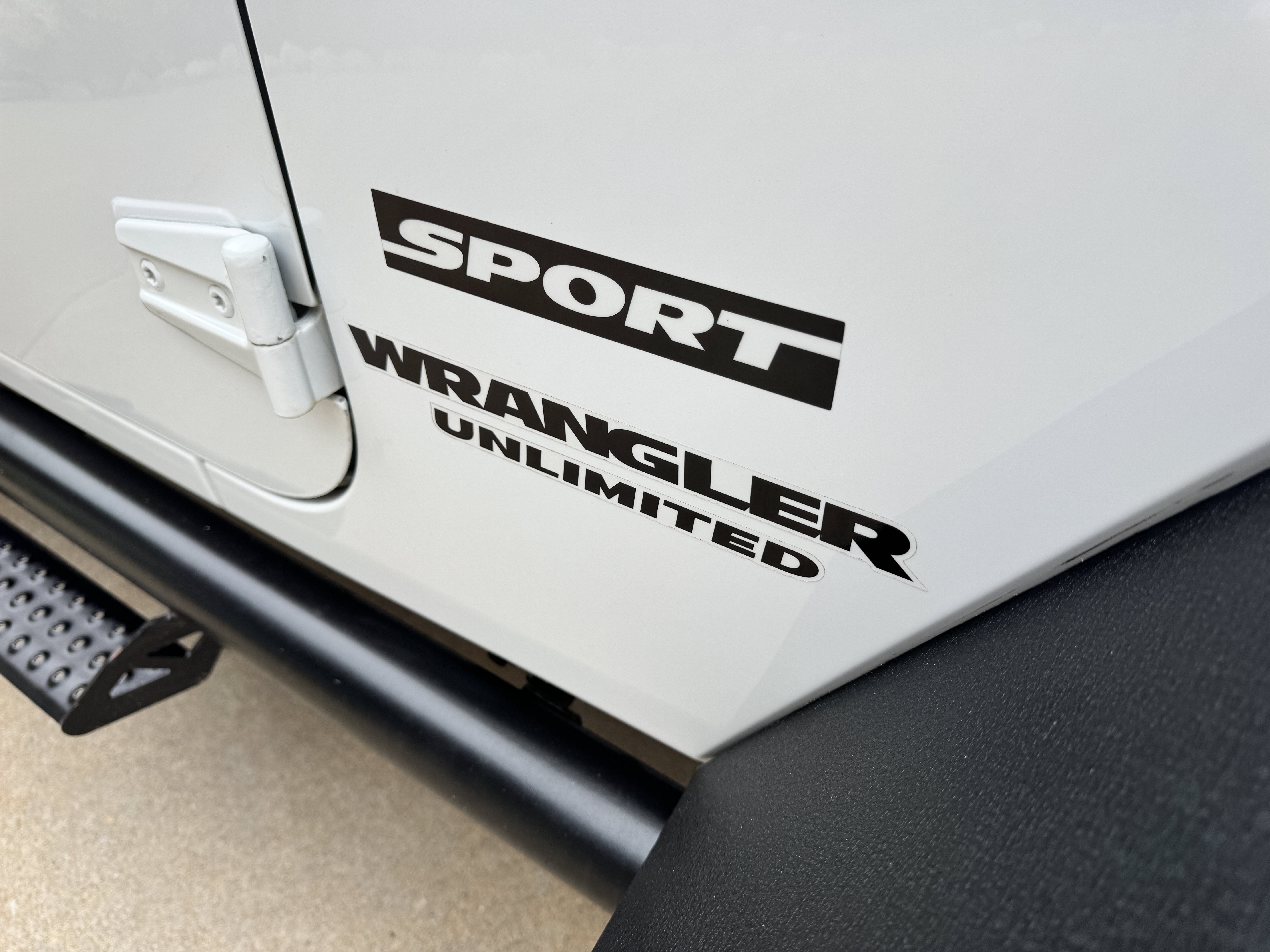 Used 2012 Jeep Wrangler Unlimited Sport AWD/4WD image 37