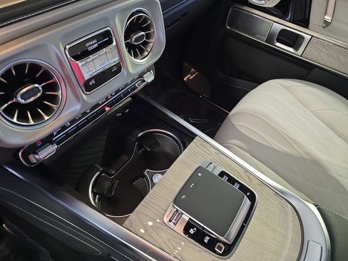 New 2027 Mercedes-Benz G 63 AMG 4MATIC image 25
