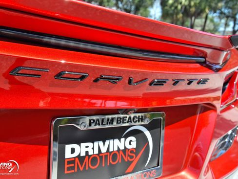 Used 2025 Chevrolet Corvette Z06 w/ Stealth Interior Trim Package RWD image 25
