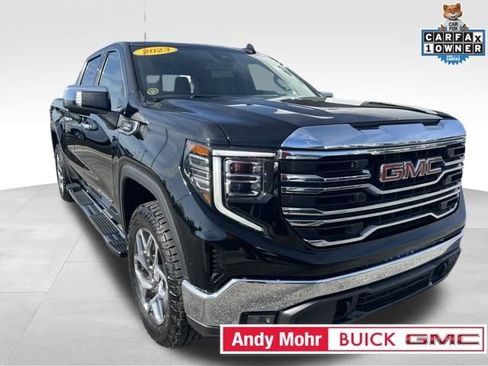 Used 2023 GMC Sierra 1500 SLT w/ SLT Convenience Package AWD/4WD image 2