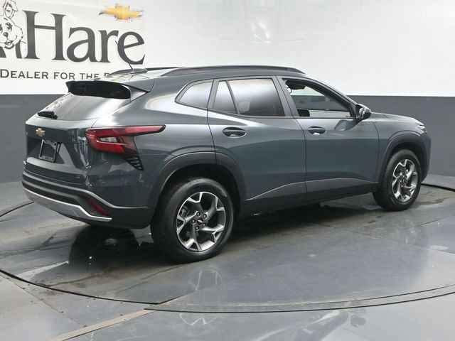 Used 2025 Chevrolet Trax LT FWD image 51