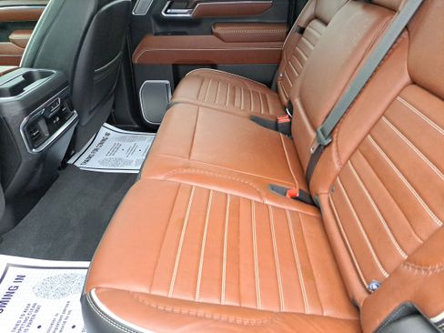 Certified 2024 GMC Sierra 3500 Denali Ultimate image 10