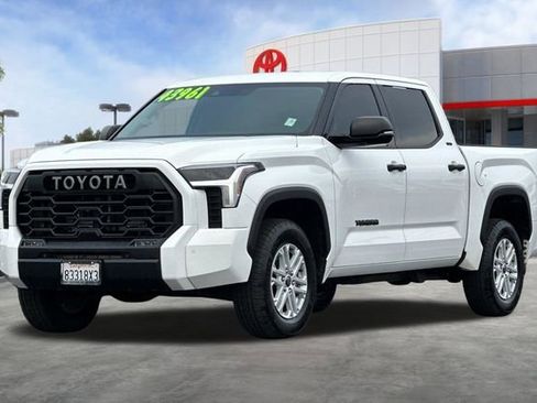 Used 2023 Toyota Tundra SR5 w/ SR5 Convenience Package image 9