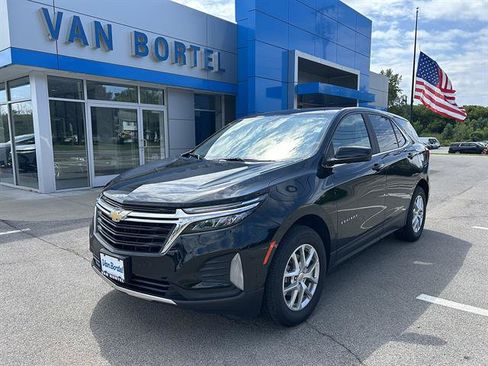 Certified 2023 Chevrolet Equinox LT w/ Driver Convenience Package AWD/4WD image 1