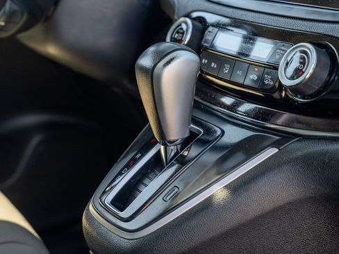 Used 2015 Honda CR-V Touring image 32