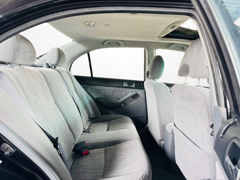 Used 2004 Honda Civic EX image 9