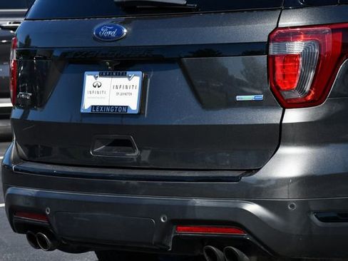 Used 2018 Ford Explorer Sport w/ Equipment Group 401A AWD/4WD image 30