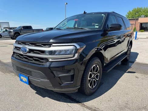 Used 2024 Ford Expedition Max XLT AWD/4WD image 8