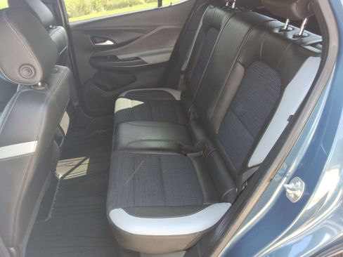 Used 2024 Buick Envista Preferred w/ Advanced Safety Package FWD image 30