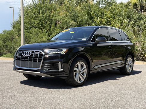 Used 2023 Audi Q7 2.0T Premium Plus w/ Premium Plus Package AWD/4WD image 8
