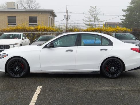 Used 2022 Mercedes-Benz C 300 4MATIC Sedan w/ Pinnacle Trim Package image 4