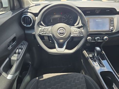 Certified 2023 Nissan Kicks SV FWD image 13