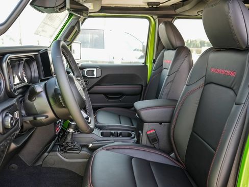 New 2026 Jeep Wrangler Unlimited Rubicon AWD/4WD image 19