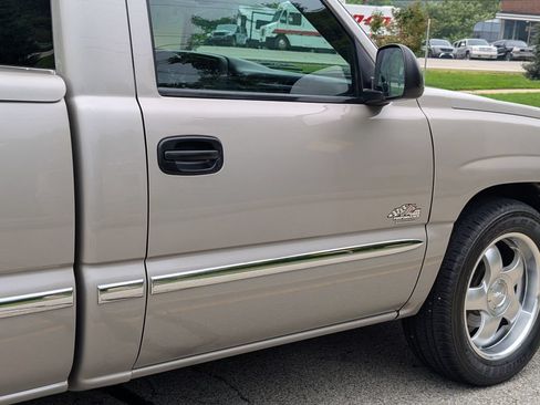 Used 2005 Chevrolet Silverado 1500 LS w/ Light Duty Power Package RWD image 28