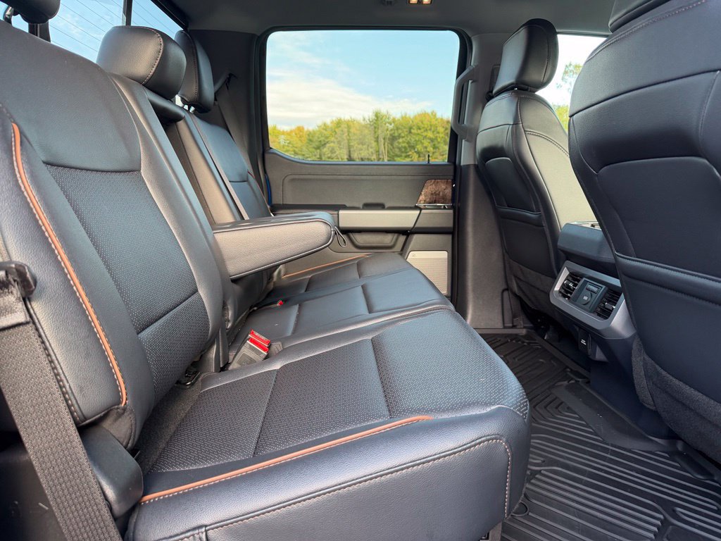 Used 2026 Ford F250 Lariat AWD/4WD image 17