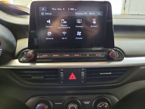 Used 2024 Kia Forte LXS w/ LXS Technology Package image 25