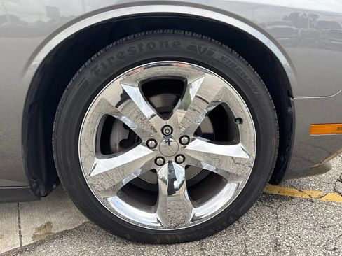 Used 2012 Dodge Challenger R/T RWD image 38