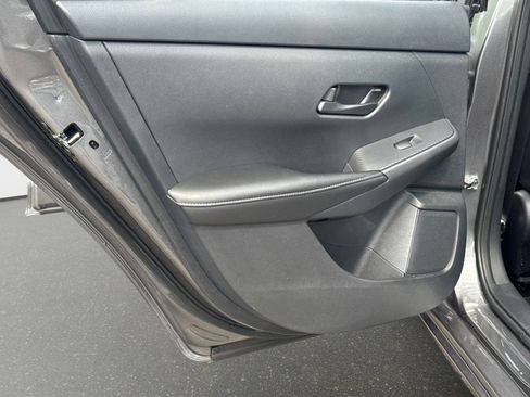 Used 2024 Nissan Sentra S FWD image 13