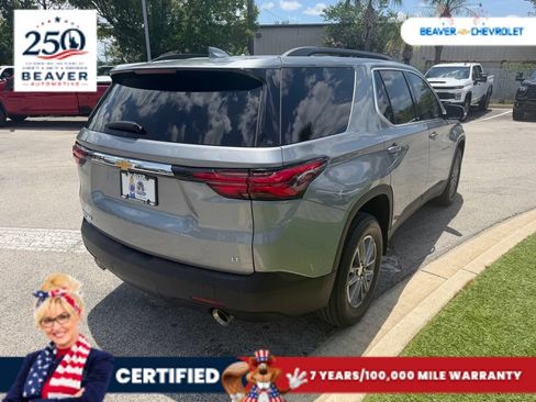 Used 2024 Chevrolet Traverse LT FWD image 4