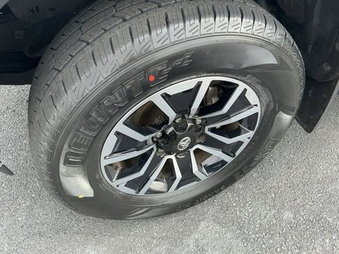 Used 2023 Toyota Tacoma TRD Sport image 30