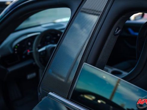 Used 2025 Porsche Taycan Turbo GT image 86